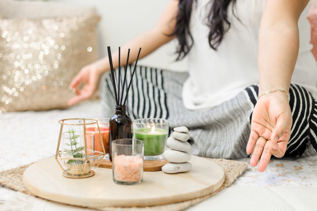 candles and reed diffusers in student home