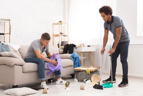 people tidying together