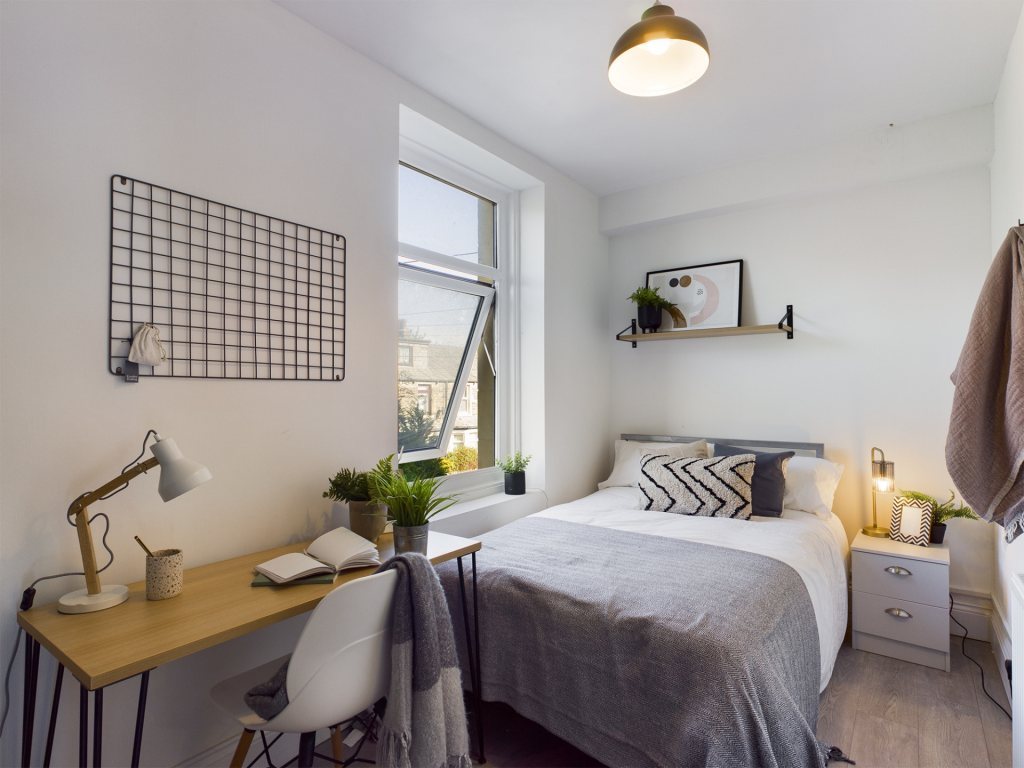 6 Milking Stile Lane room
